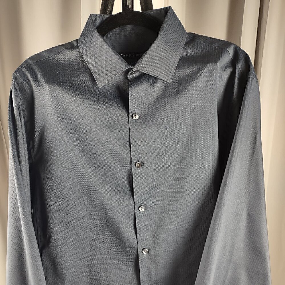 Van Heusen Studio Men Dark Blue To Gray Cotton Blend Dress Shirt Size 16 (34/35) - Picture 2 of 13